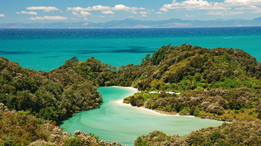 Oplev Abel Tasman Nationalparks gyldne strande
