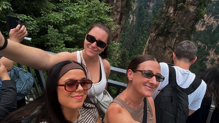 Make friends on your gap year