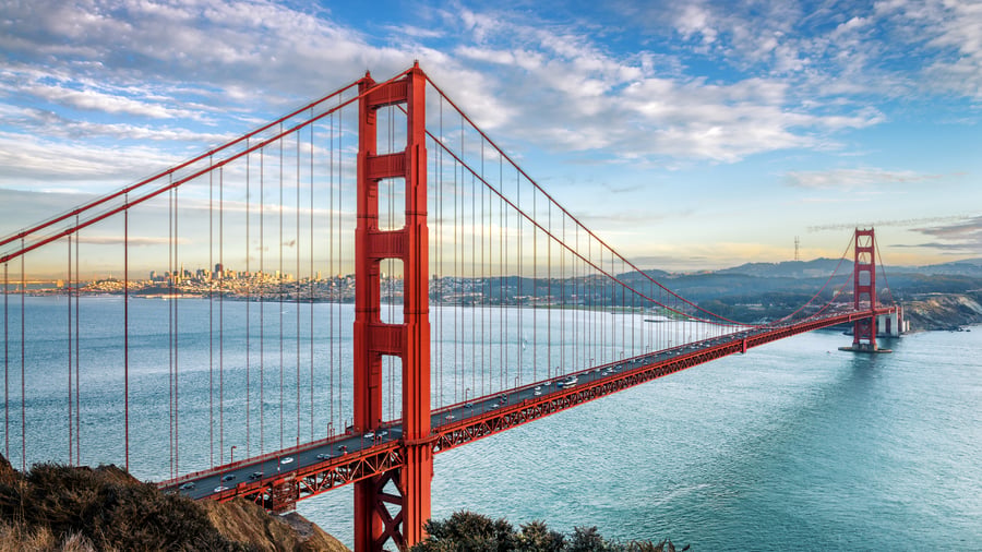 Kør over den ikoniske Golden Gate Bridge