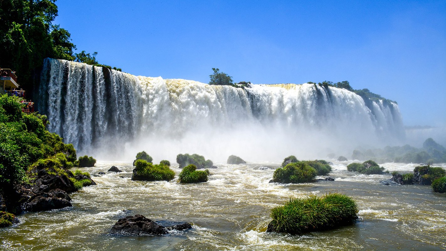 Oplev Iguazu vandfaldene fra den argentinske side