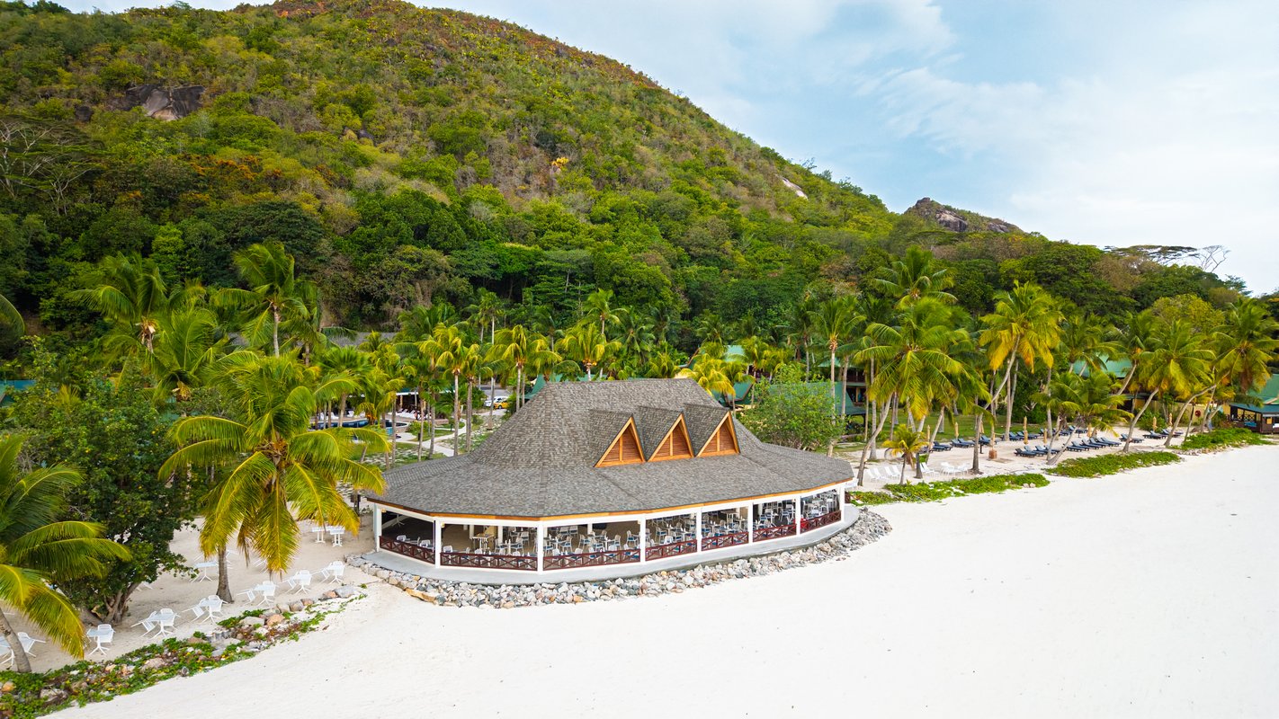 Direkte ved Cote d'Or Beach