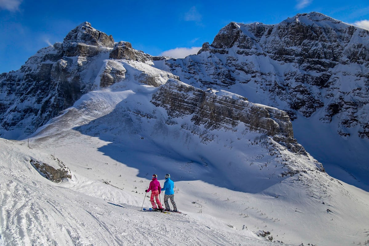 På ski i Banff, Canada