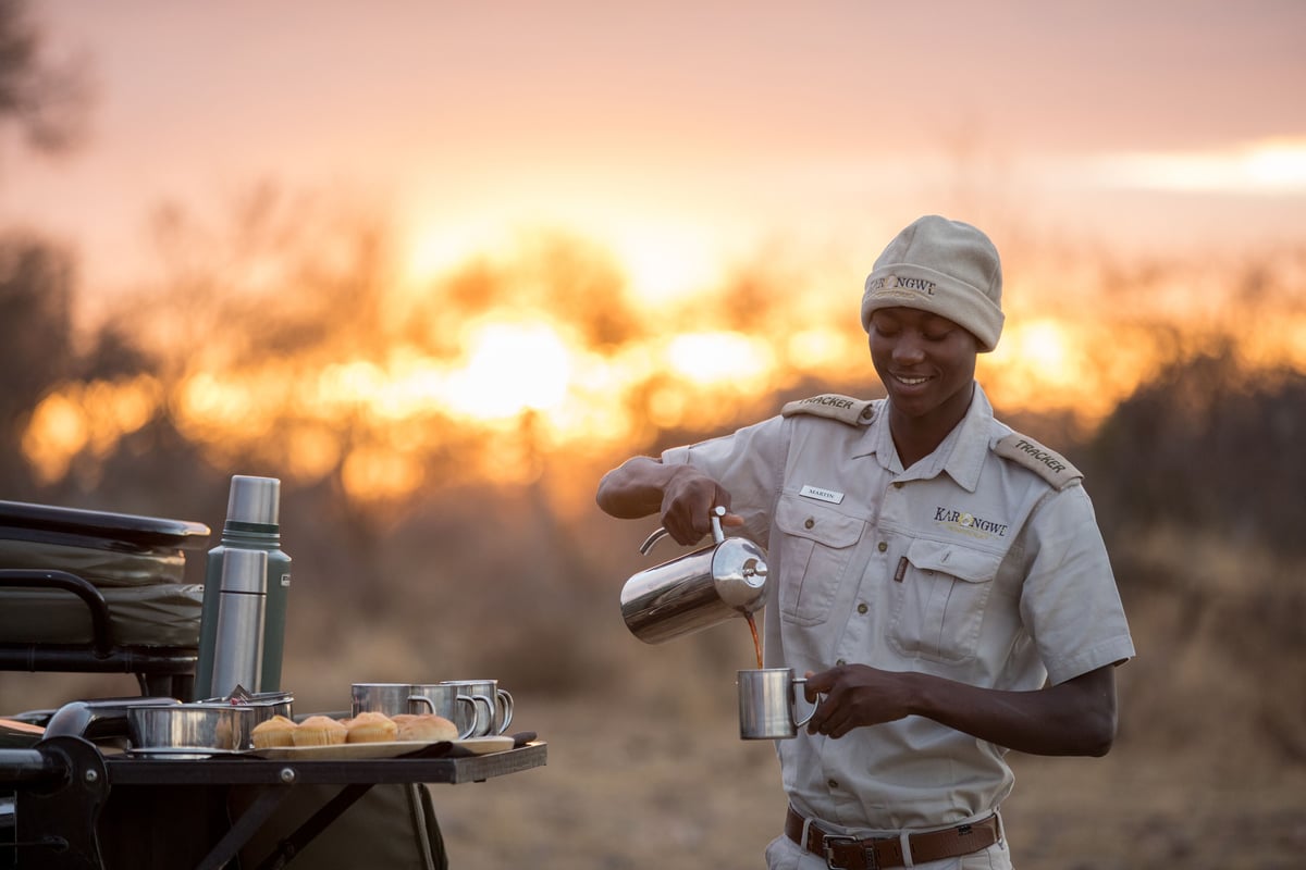 Sundowner på game drive fra Becks Safari Lodge