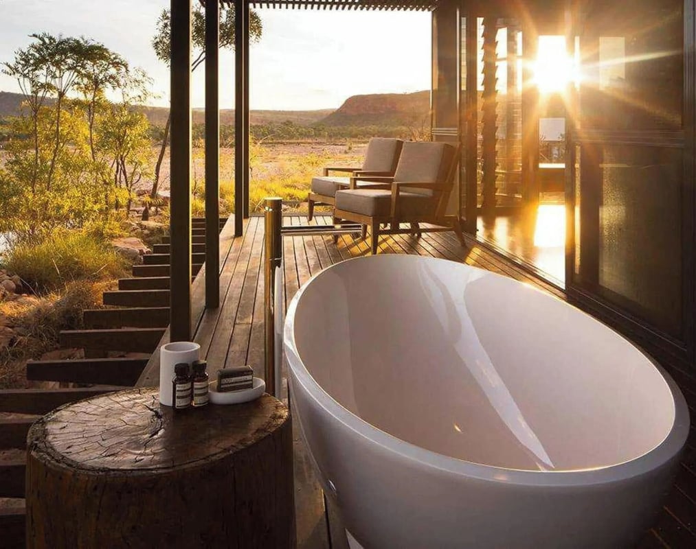 Badekar med udstigt på El Questro Homestead