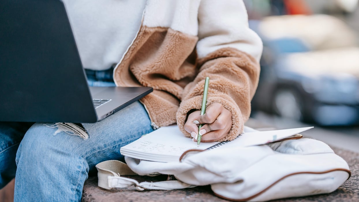 Make exam prep easier with ISIC’s study tips!