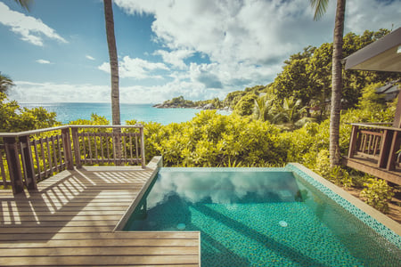 Villa med egen pool