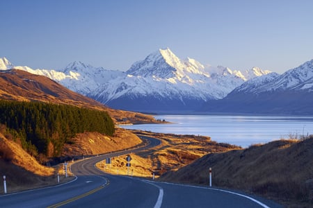 Lake Pukaki med Mt. Cook i baggrunden