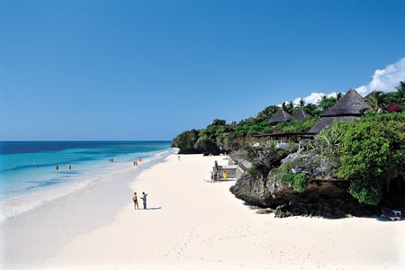 Skønne Diani Beach ved Kenyakysten