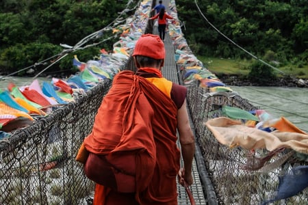 Explore the Himalayan beauty 