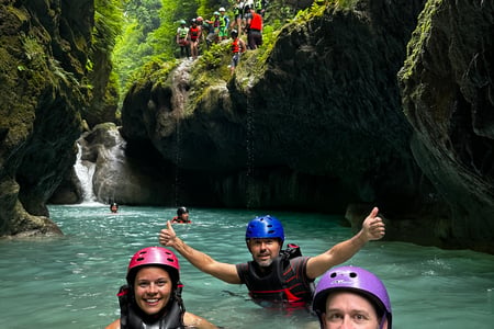 Testa på olika aktiviteter som canyoneering