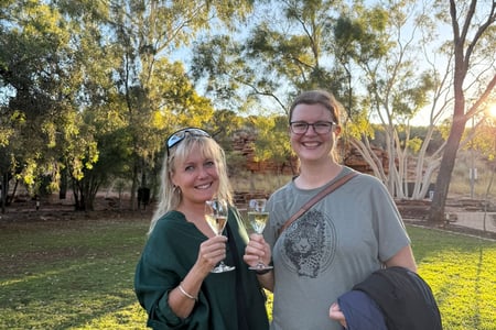 Ett glas bubbel i Red Centre