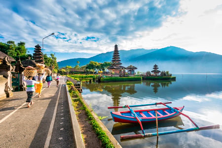 Ulun Danu-templet vid Beratan-sjön på Bali