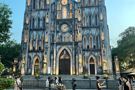 St. Joseph katedralen i Hanois Old Quater
