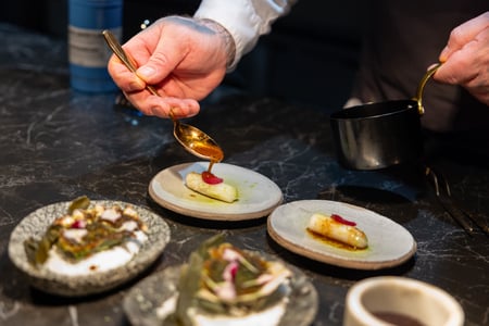 Nyd spændende mad med friske lokale ingredienser