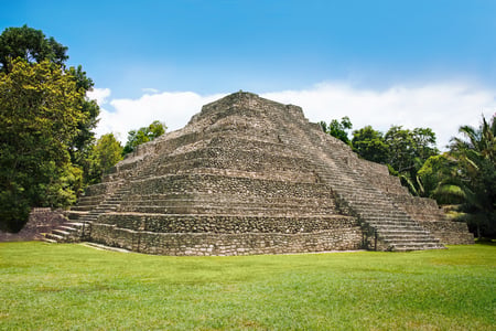 Chacchoben Pyramid i Costa Maya i Mexico