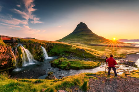 Solopgang over Kirkjufell på Snæfellsnes-halvøen