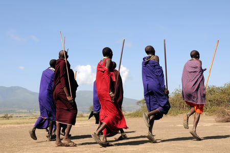 Möt Masai-folket i Afrika