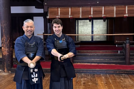 Möt den traditionella sidan av Japan
