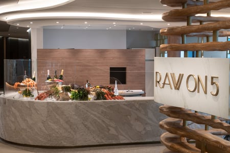 Smag på friske retter fra havet hos Raw on 5