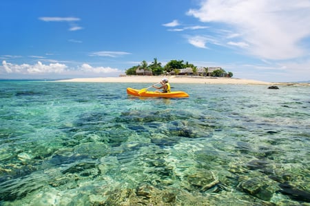 Kajak vid Mamanuca Islands i Fiji