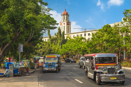 Jeepney-busser i Manila