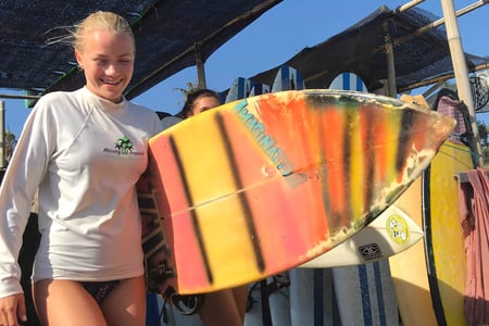Learn how to surf