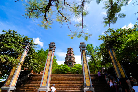 Thiên Mụ Pagoda i Hué