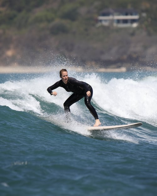 Surf í Indónesíu