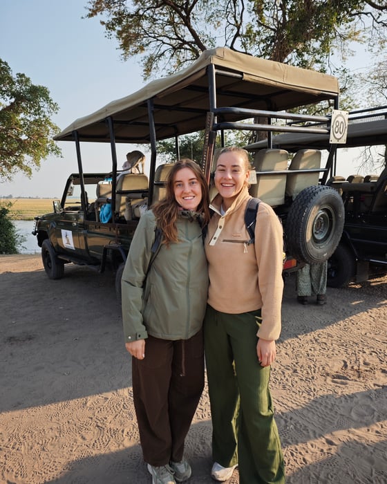 Rejsende på safari i Botswana