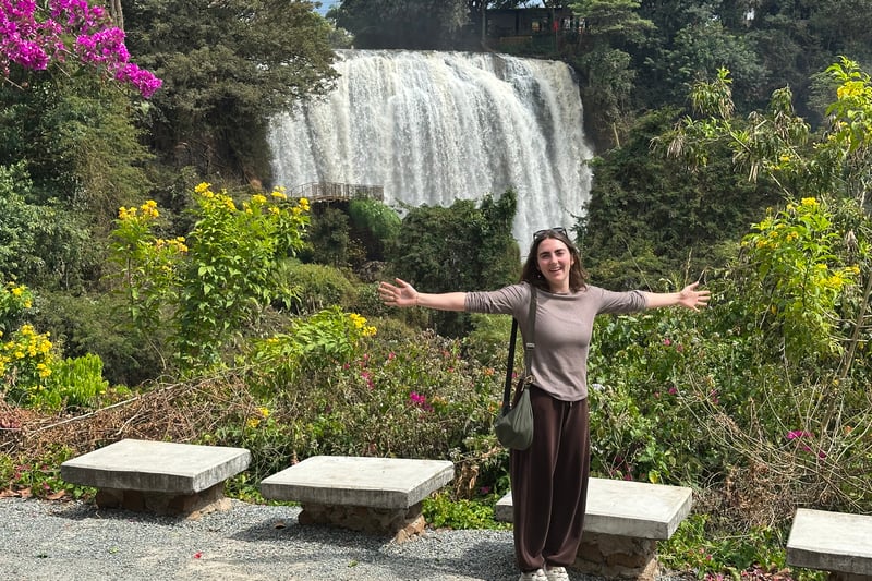 Explore Vietnam on a group tour