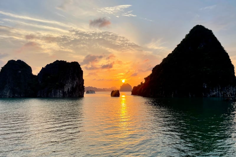 Ha Long Bay Vietnam