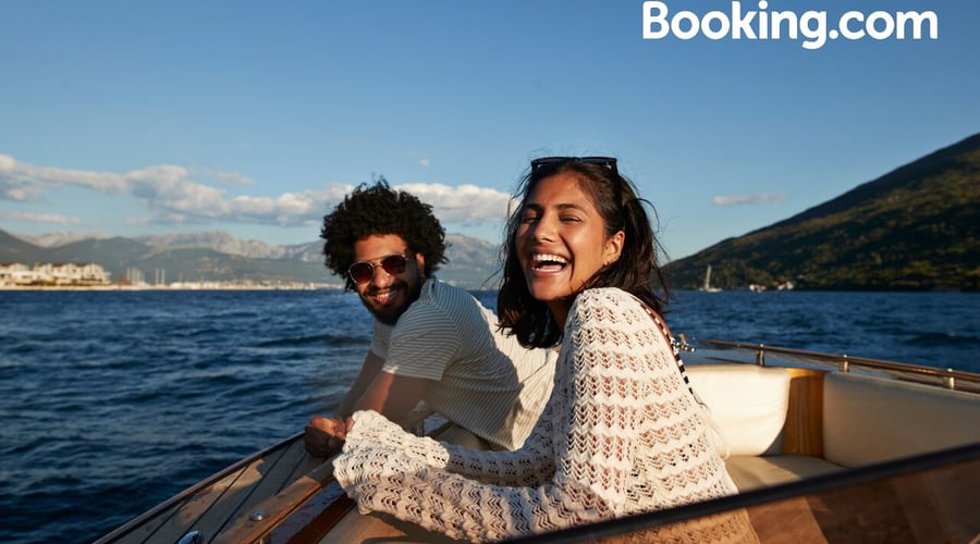 ISIC booking.com discount