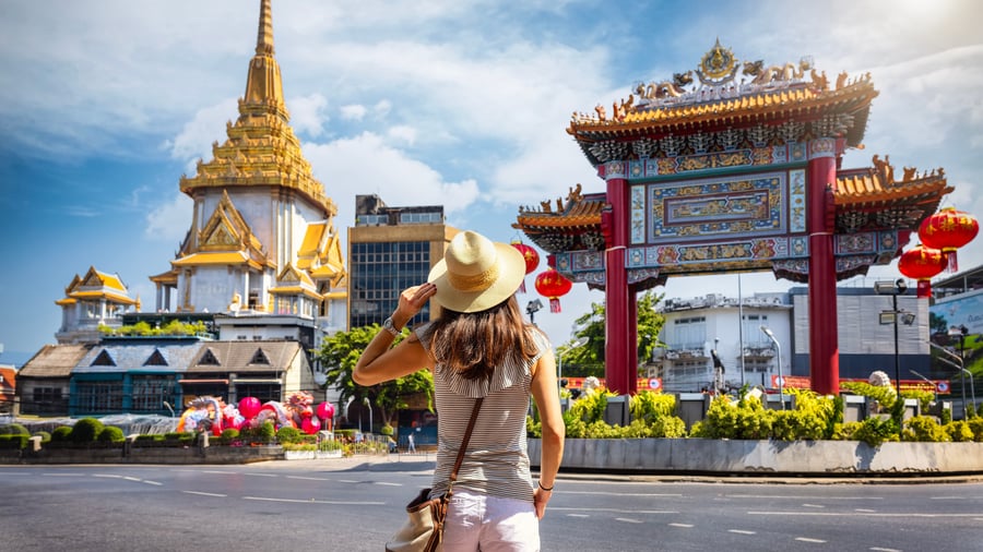 Chinatown Gate på Yaowarat Road i Bangkok