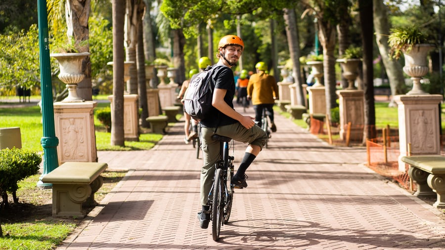 Rent a bike to Reserva Ecológica Costanera Sur
