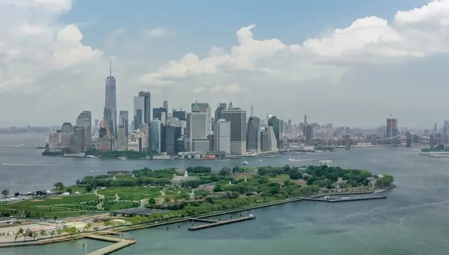 Cloudy photo of governors island