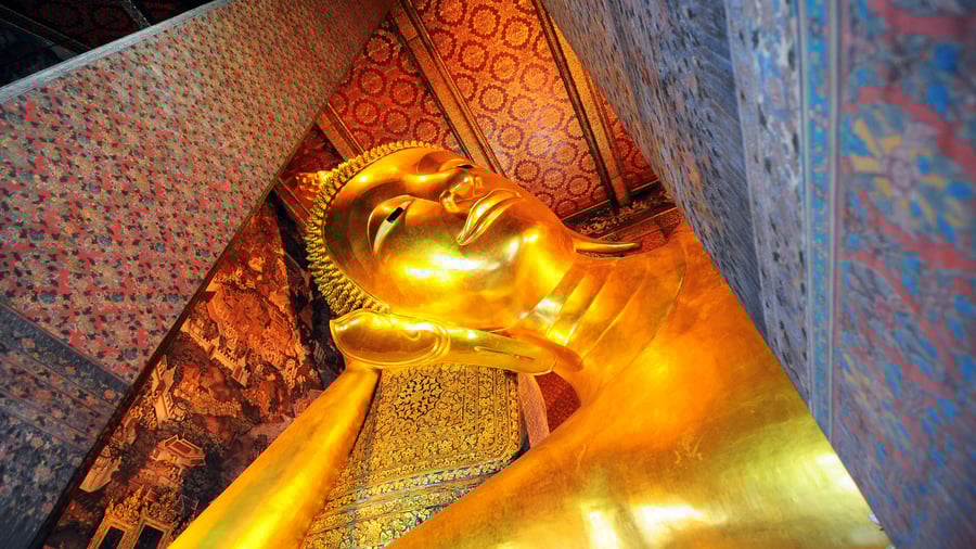 Buddha statue i Wat Pho i Bangkok