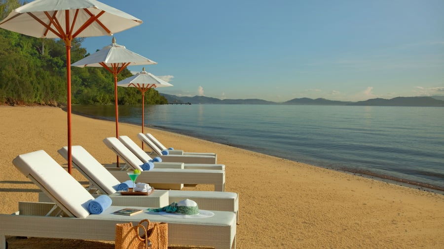 Stranden ved Gaya Island Resort