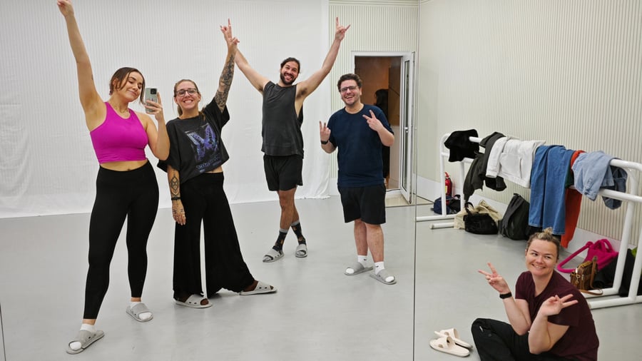 Take a K-pop class in Seoul