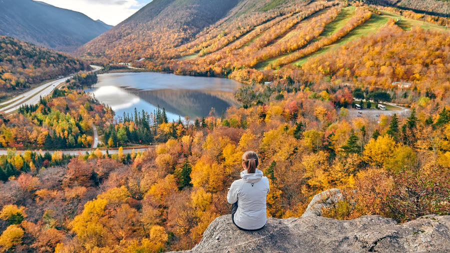 Höst vid Echo Lake i New Hampshire