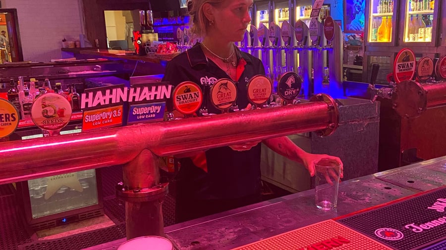 Bartenderjobb i Australien.