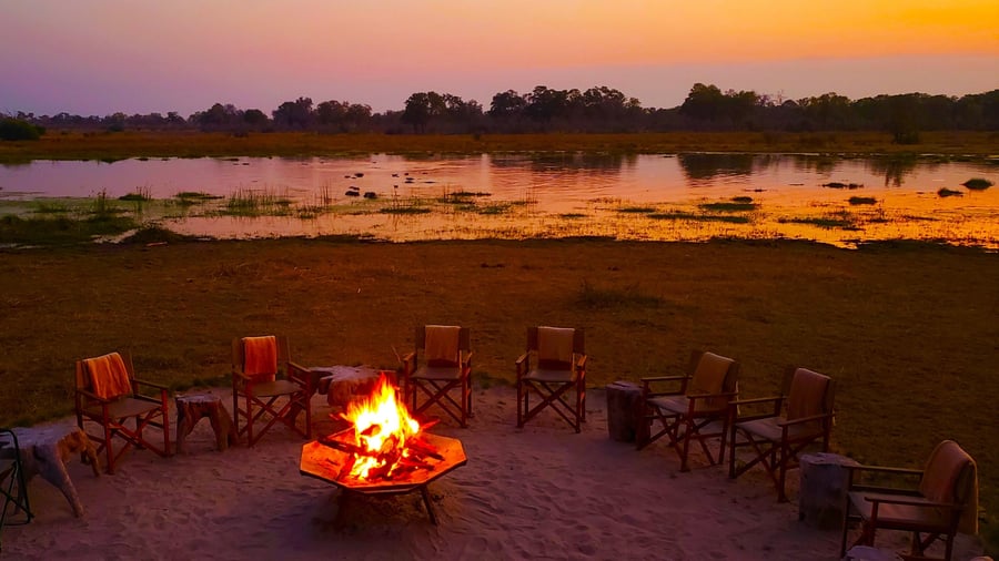 Solnedgång vid Okavango-deltat
