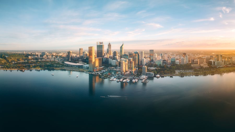 Perths skyline vid Swan River