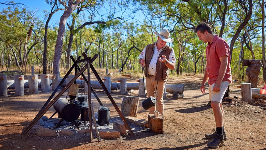 Traditionel morgenmad i Undara