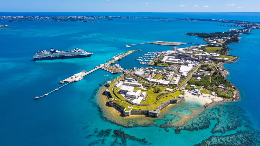 Celebrity Summit ud for Bermuda