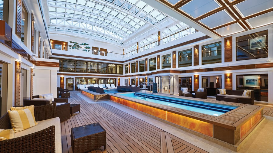 The Haven Courtyard på Norwegian Bliss
