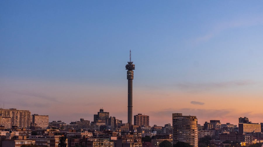 "Downtown" Johannesburg med Hillbrow Tower