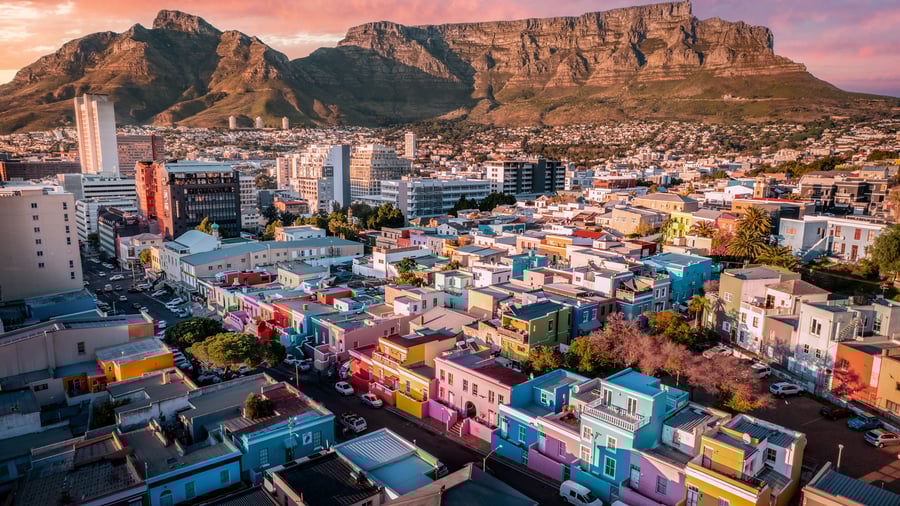 Upplev spännande storstäder som vackra Kapstaden