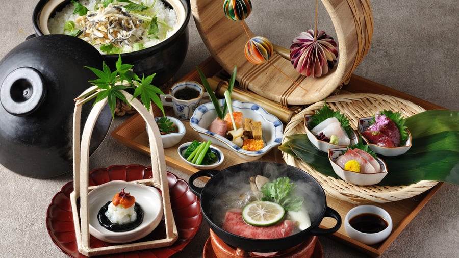 Kaiseki-middag på Hoshino Resorts KAI Nagato