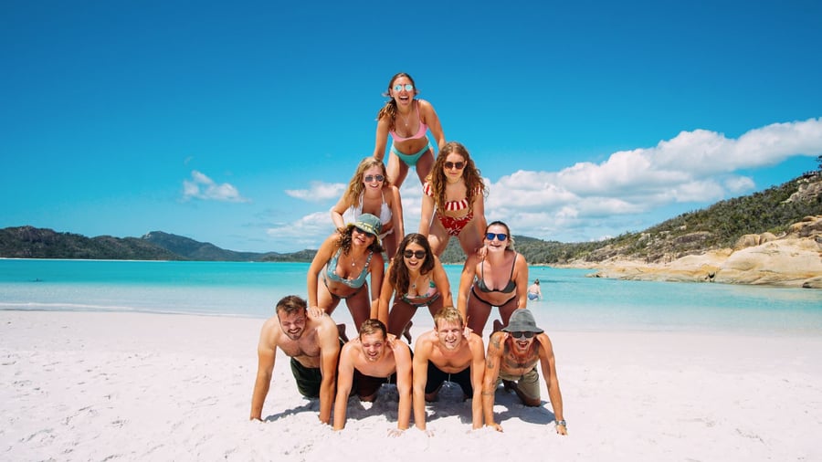 Häng på Whithaven Beach. 