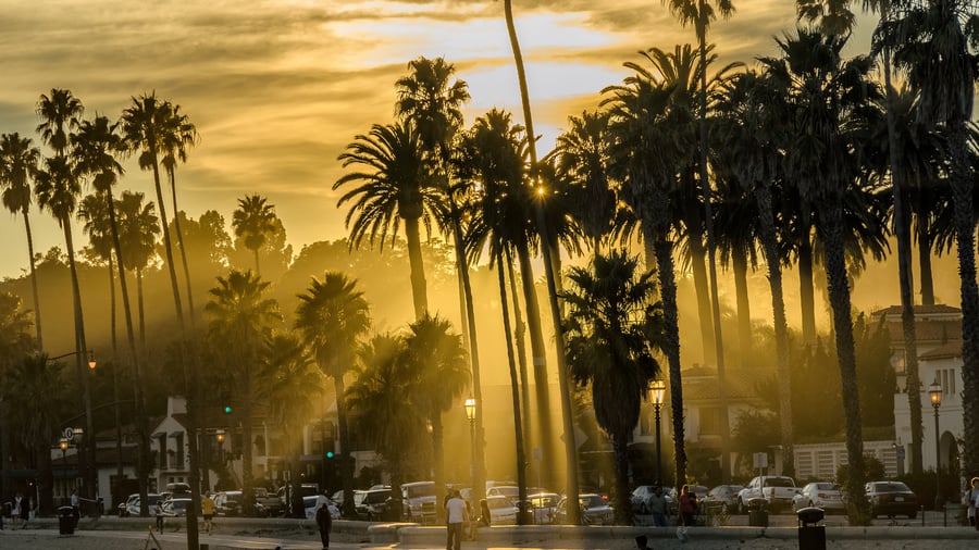 Solnedgang over Santa Barbara, Californien, USA